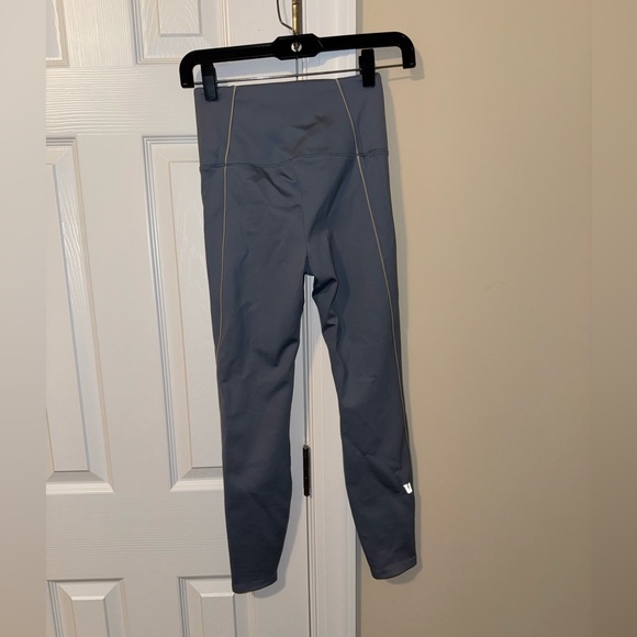 Vuori evolve lunar Leggings - Picture 3 of 5